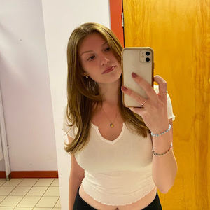 Meet your Posher, Ellery